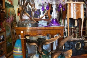 Helene_Antiques-101-of-37-124