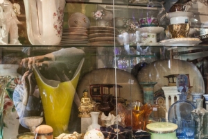 Helene_Antiques-109-of-37-132