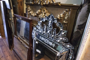 Helene_Antiques-132-of-37-155