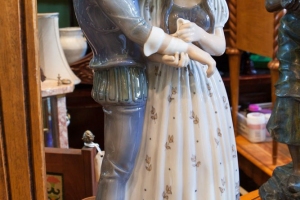 Helene_Antiques-75-of-32-84