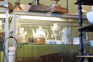Helene_Antiques-85-of-31-94